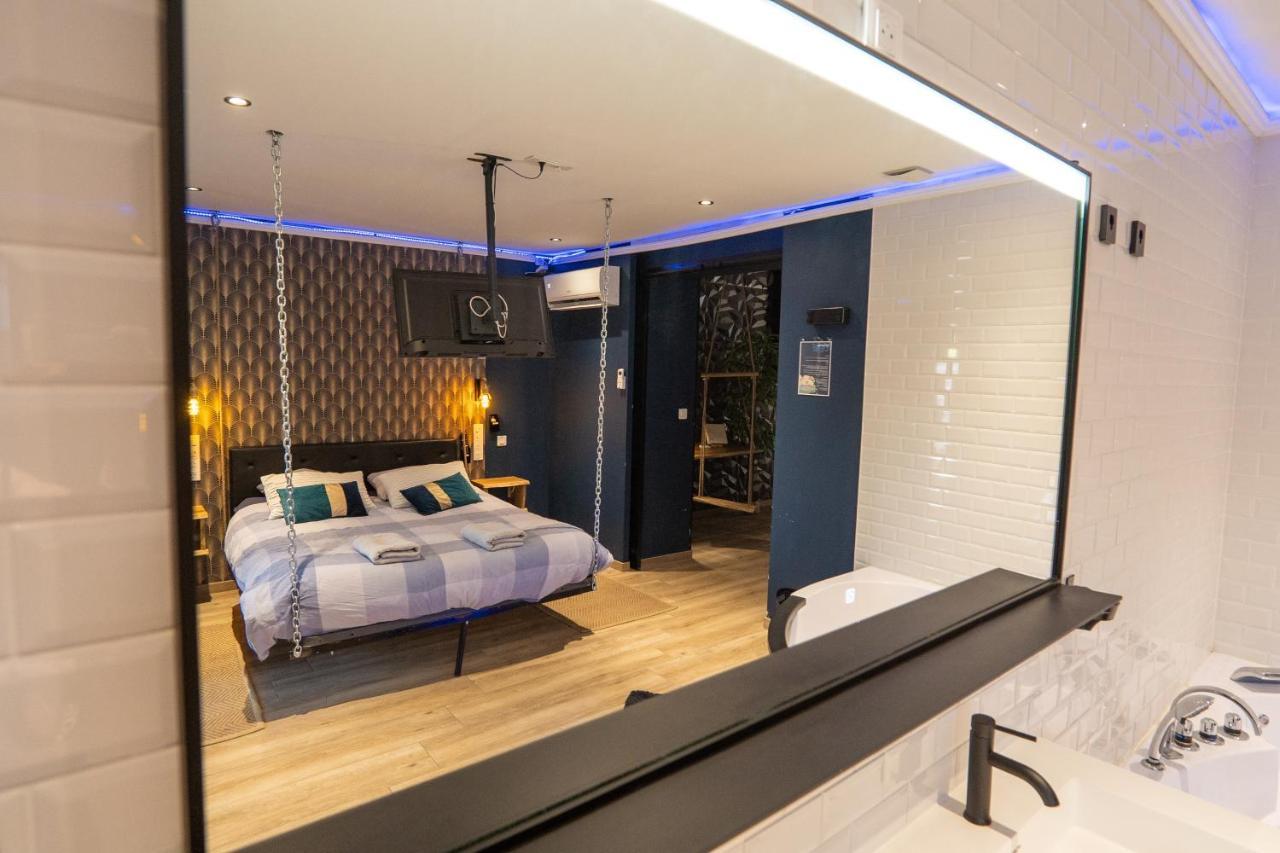 Capsule Temps Suspendu - Balneo, Home Cinema & Billard Valenciennes Exteriér fotografie